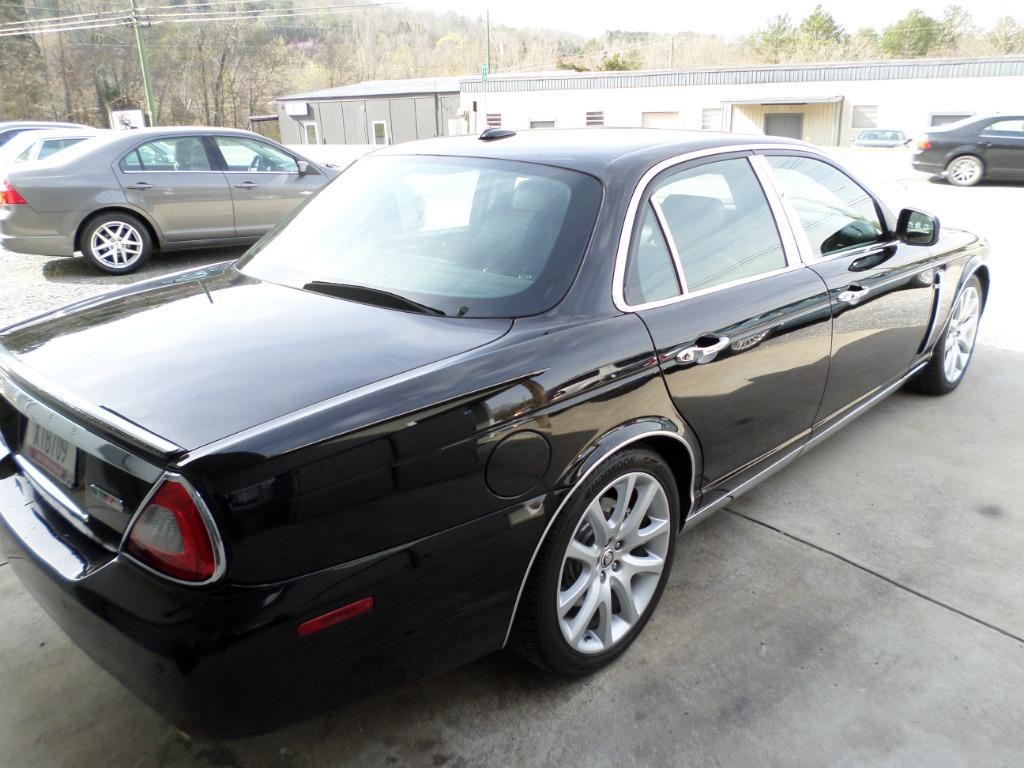 2008 Jaguar XJ-Series XJ8 photo